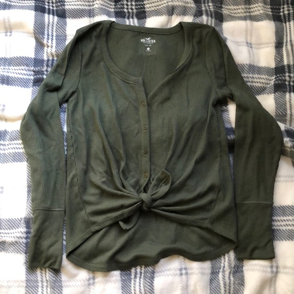 Button front waffle long sleeve - Picture 2 of 4